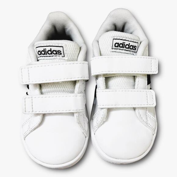 Adidas Kids White Velcro Sneakers, Size 5.5K | Comfortable & Stylish - Picture 3 of 9